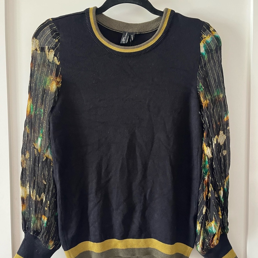 Blank London Women's Black and Gray Crewneck Sweater with Yellow Stripe